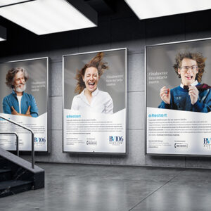 Digital Out-of-Home (DOOH) nel Retail: L’Affissione che Parla. Strategie Ibride di Engagement (e Misurazione)